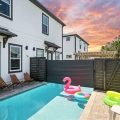 Luxury Duplex Steps from the Beach
