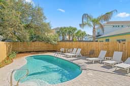 12BDR Luxury Estate For Large Groups - Image 4