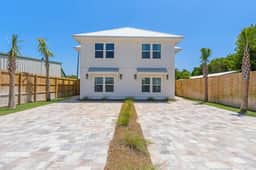 4BDR~Luxury Beach House l Pool l Steps 2 PCB Beach - Image 5