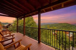 6BDR Cabin ~ Heated Pool l Arcade Games l Theater - Image 3