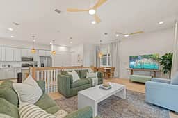 Vibrant Beach House with Private Pool - Image 5