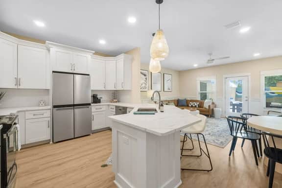 8BDR - Luxury Home l Steps from Ocean l 2 Pools - Image 2